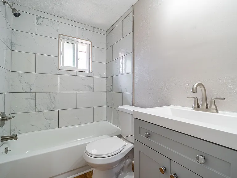 1401 Lockbourne Rd — Photo 11
