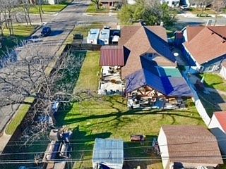 5th image of 2924 Windsor Ave