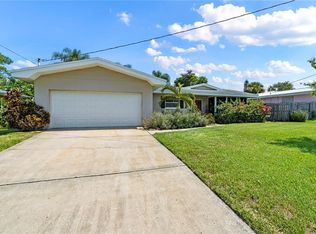 1254 Inverness Dr, Dunedin, FL 34698