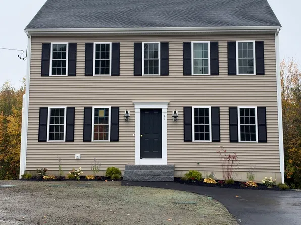 47 N Main St, Freetown, MA 02702