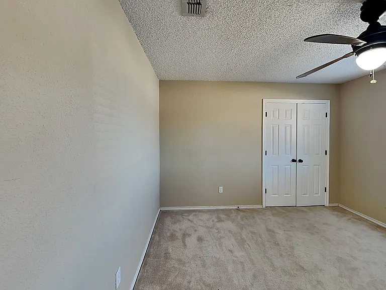 10517 Lone Pine Ln — Photo 12