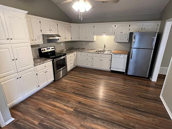 4th image of 6319 Cambridge Dr