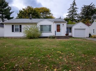 187 Harvest Dr, Rochester, NY 14626