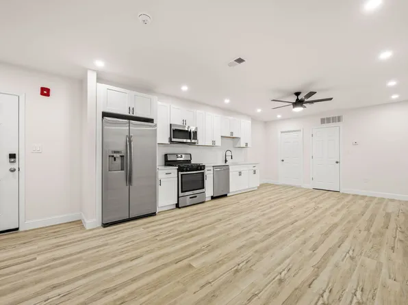 437-39 W Girard Ave, Philadelphia, PA