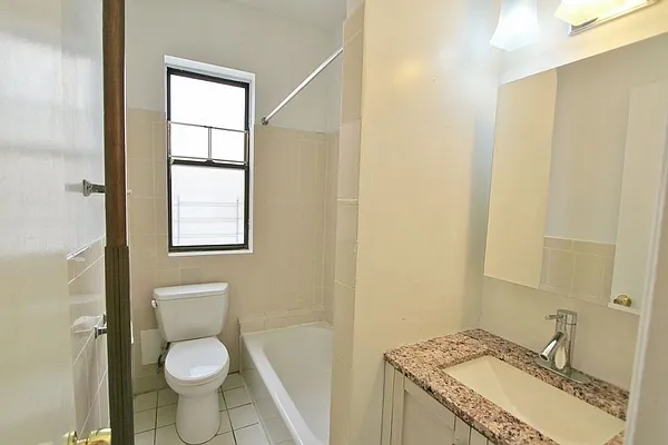 Rented by Julianna Realty Corp | media 6