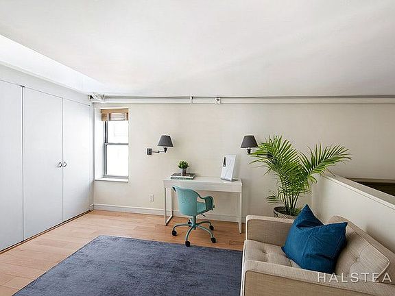 4th image of 113 Chambers St #5N