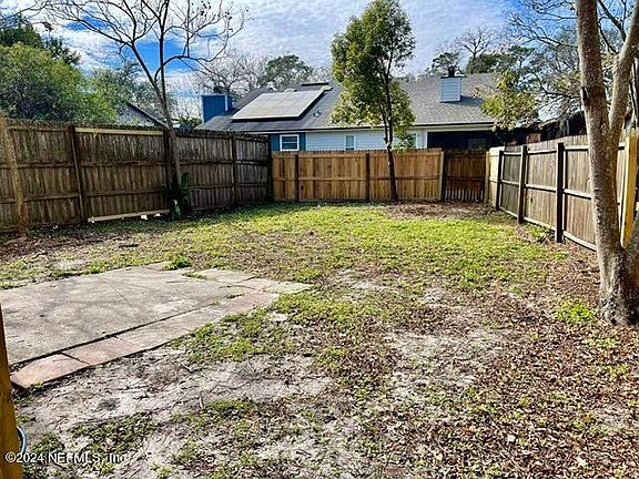 3rd image of 11718 TANAGER Drive