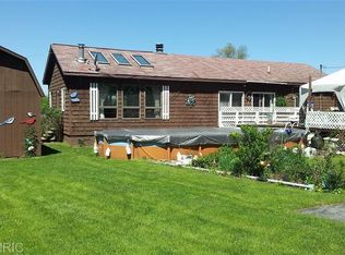 7065 N Dennis Rd, Ludington, MI 49431