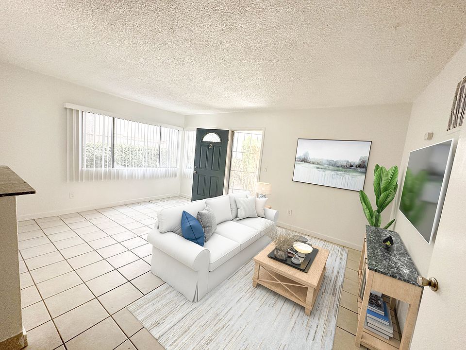 1st image of 3520 Clarington Ave #2A