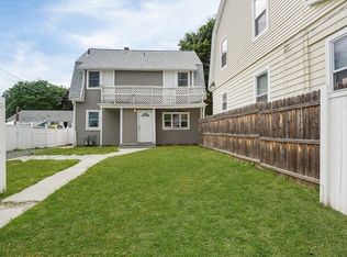 64-66 Arnold St, Quincy, MA 02169
