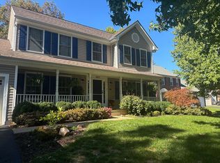 207 Snowden Ct SW, Leesburg, VA 20175