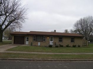 609 Jordan St, Oglesby, IL 61348