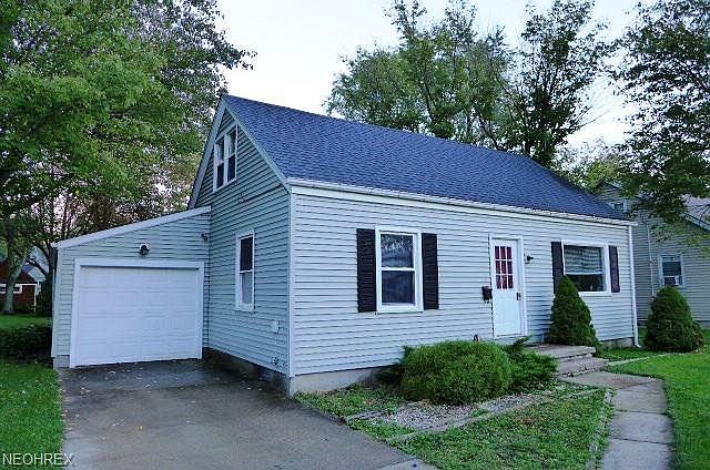 1st image of 351 Centennial St