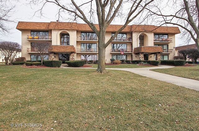 1st image of 15253 Catalina Dr Unit 3N