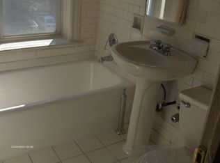 8438 120th St APT 2C, Kew Gardens, NY 11415