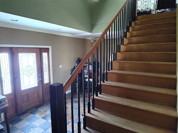 5th image of 5077 E Line Rd