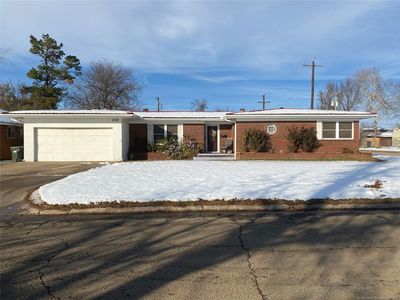848 E 6th St, Cushing, OK, 74023
