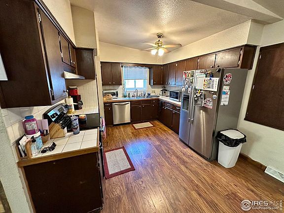 4th image of 1440 Jasmine St