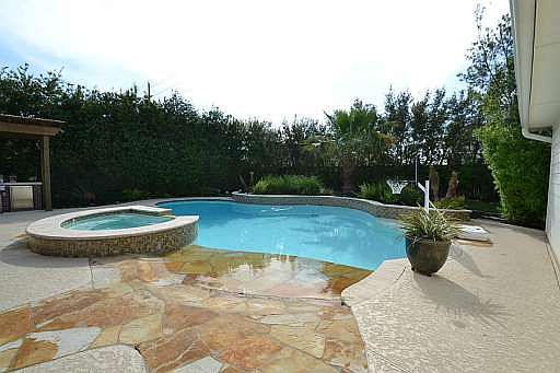 2nd image of 17607 Laguna Trail Dr