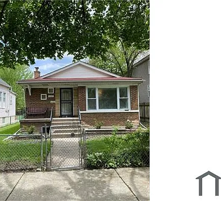 9049 S Ellis Ave — Photo 2
