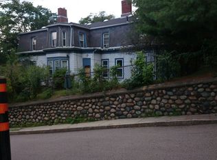 46 Wensley St, Roxbury, MA 02120