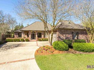 17417 Club View Ct, Baton Rouge, LA 70810