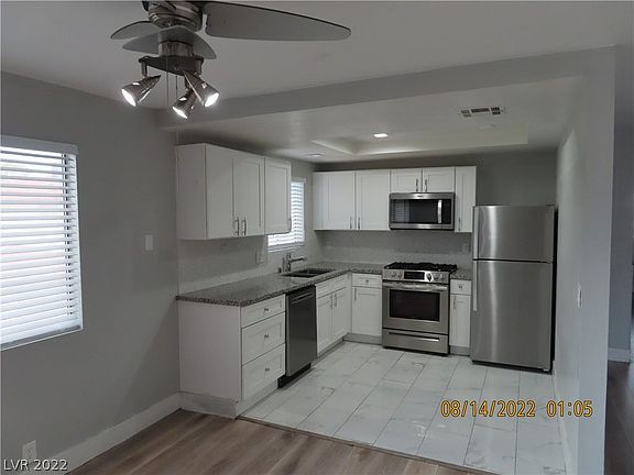 4th image of 1276 E Hacienda Ave #C