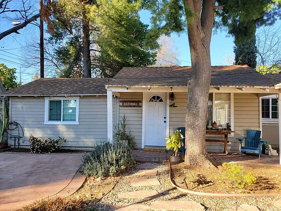 2nd image of 2240 Raymond Ln #1