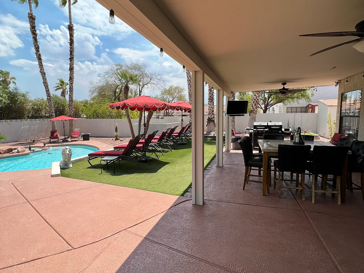 4 bed, 2678 sqft, $999 — Photo 4