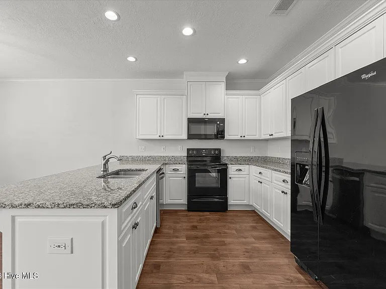 918 Williford Run Dr — Photo 8