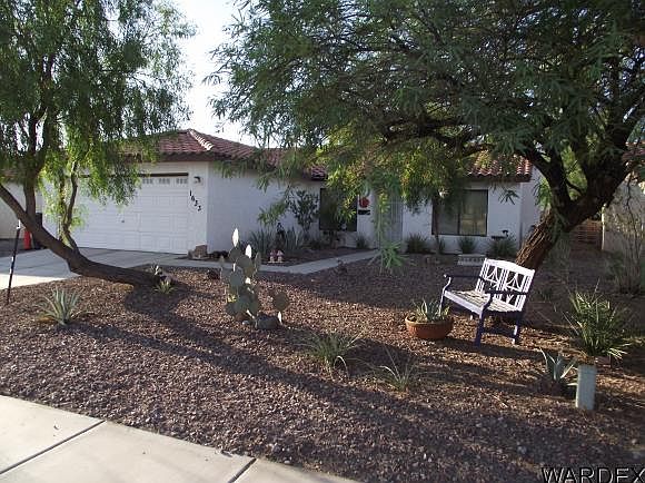 1st image of 1633 Ash Ave