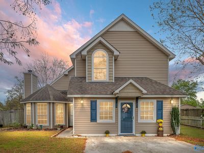 2402 Autumn Ridge Dr SW, Huntsville, AL, 35803