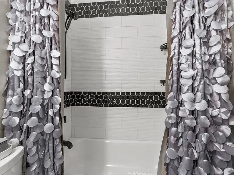 9937 Mancunian Way — Photo 35