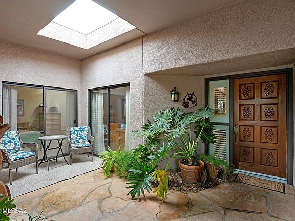 5th image of 6261 N Calle Retreta Serena
