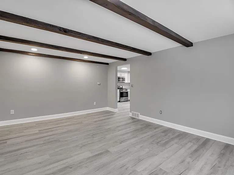 311 Sundridge Dr #1 — Photo 3