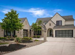 33 E Mariposa Pkwy, Boerne, TX 78006