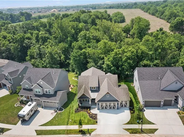 7941 NE 80th Ter, Kansas City, MO 64158