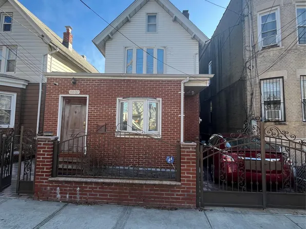 88-07 74 Place, Woodhaven, NY 11421