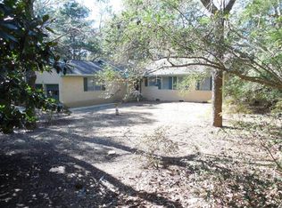 177 Loblolly Dr, Pine Knoll Shores, NC 28512