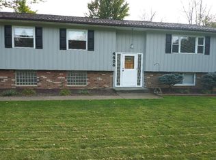 4406 Grafton Rd, Brunswick, OH 44212