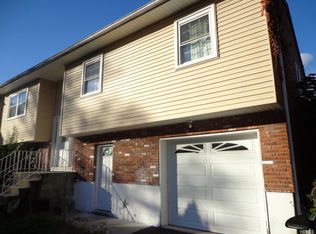 17 Greene Rd, Spring Valley, NY 10977