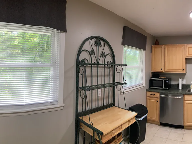 13 Waters Rd — Photo 15