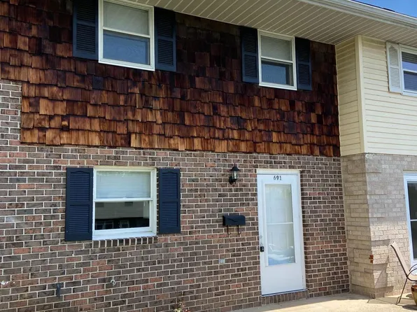 691 N Lime St, Elizabethtown, PA 17022