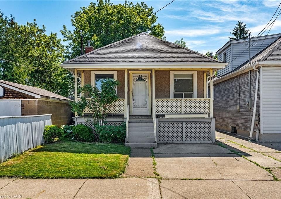 1st image of 22 Agnes St