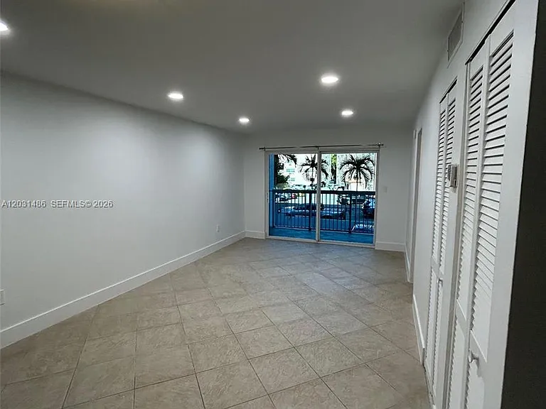2920 SW 28th Ter #202 — Photo 6