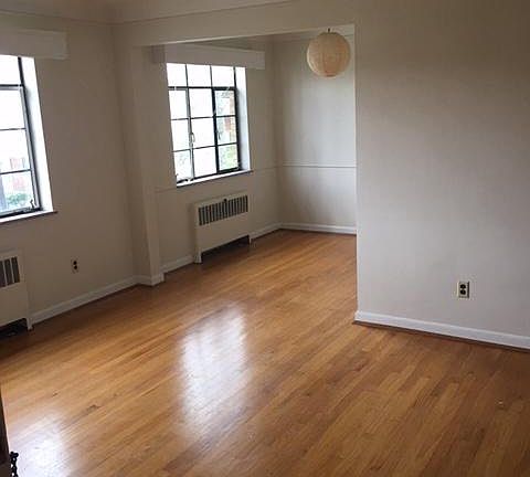 Living room to dining room