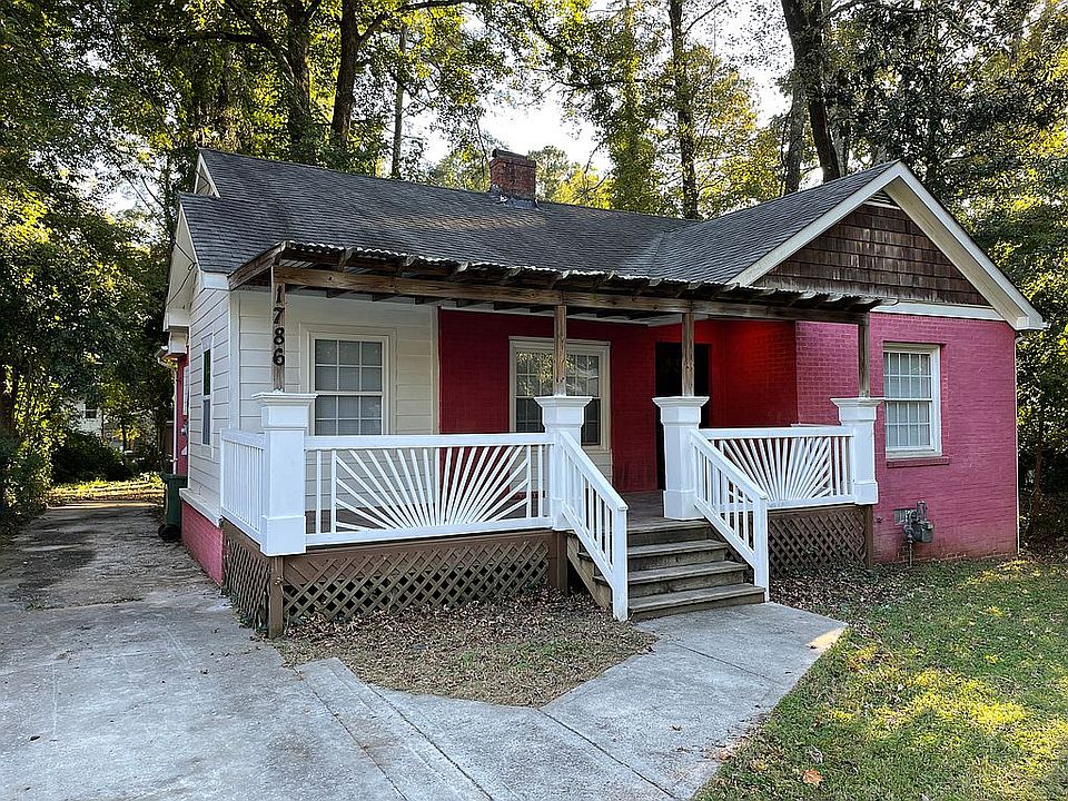 1786 Rogers Ave