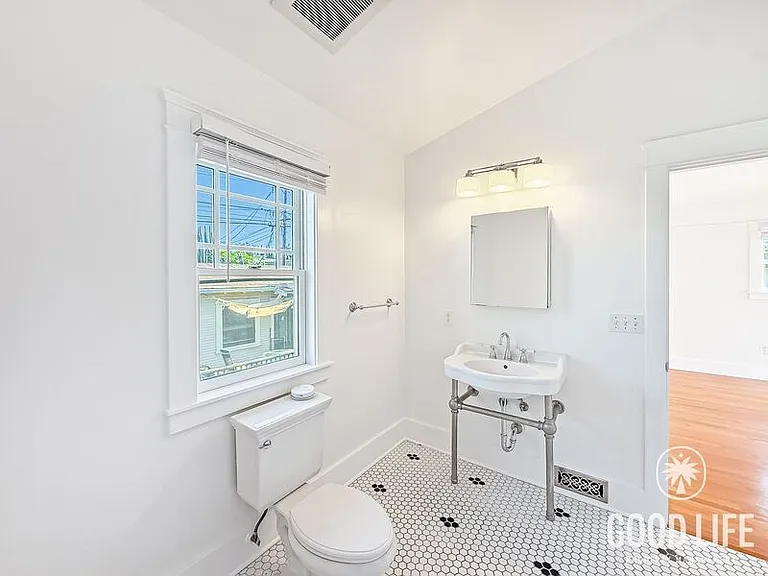 3659 Alabama St — Photo 17