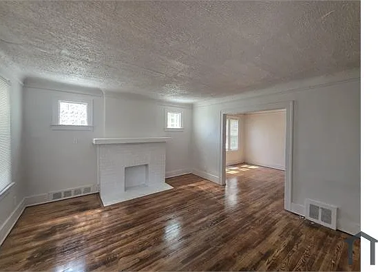 3 bed, 1250 sqft, $1,500 — Photo 3