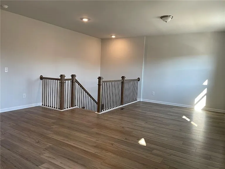 764 Henson Farm Dr — Photo 11
